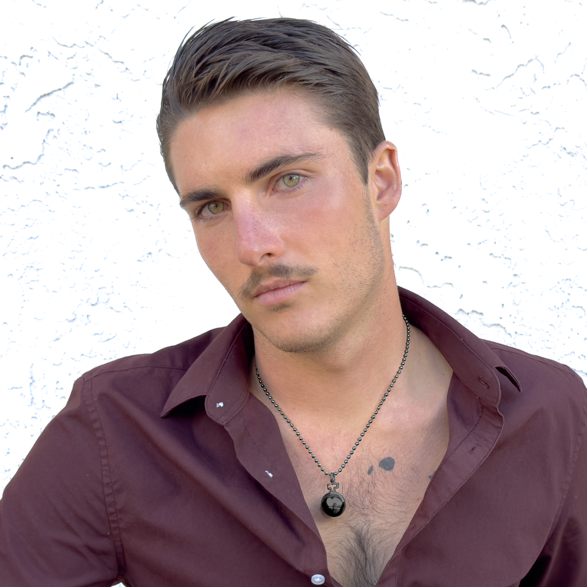 Charm: King Orb in Black Gold